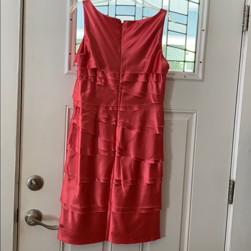 Pink dress - Picture 4 of 5